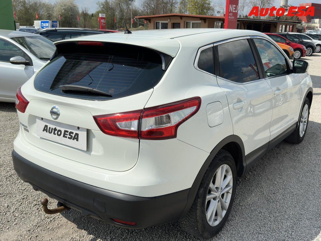 Nissan Qashqai, 1.6d,ČR,STK11/27 - fotka 4