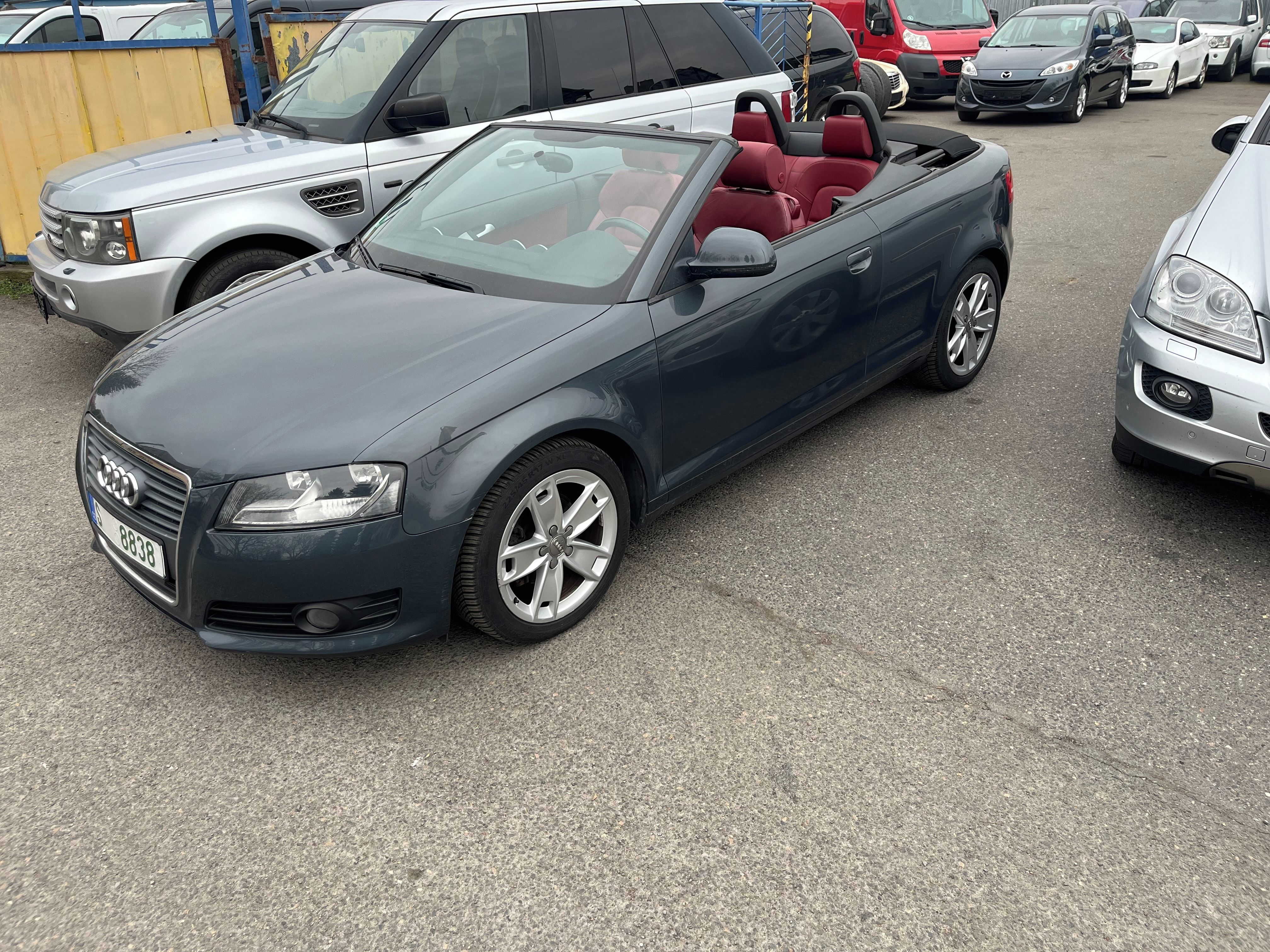 Audi A3, Audi A3 1.8i  KŮŽE 606011111