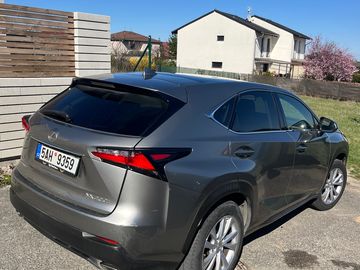Lexus NX 200 t