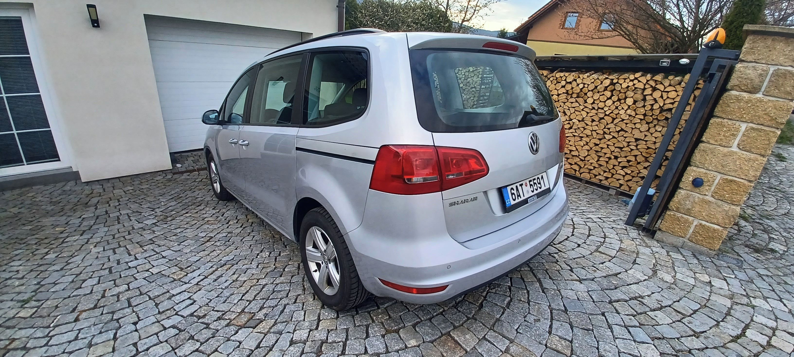 Volkswagen Sharan, 2.0 TDI - fotka 4