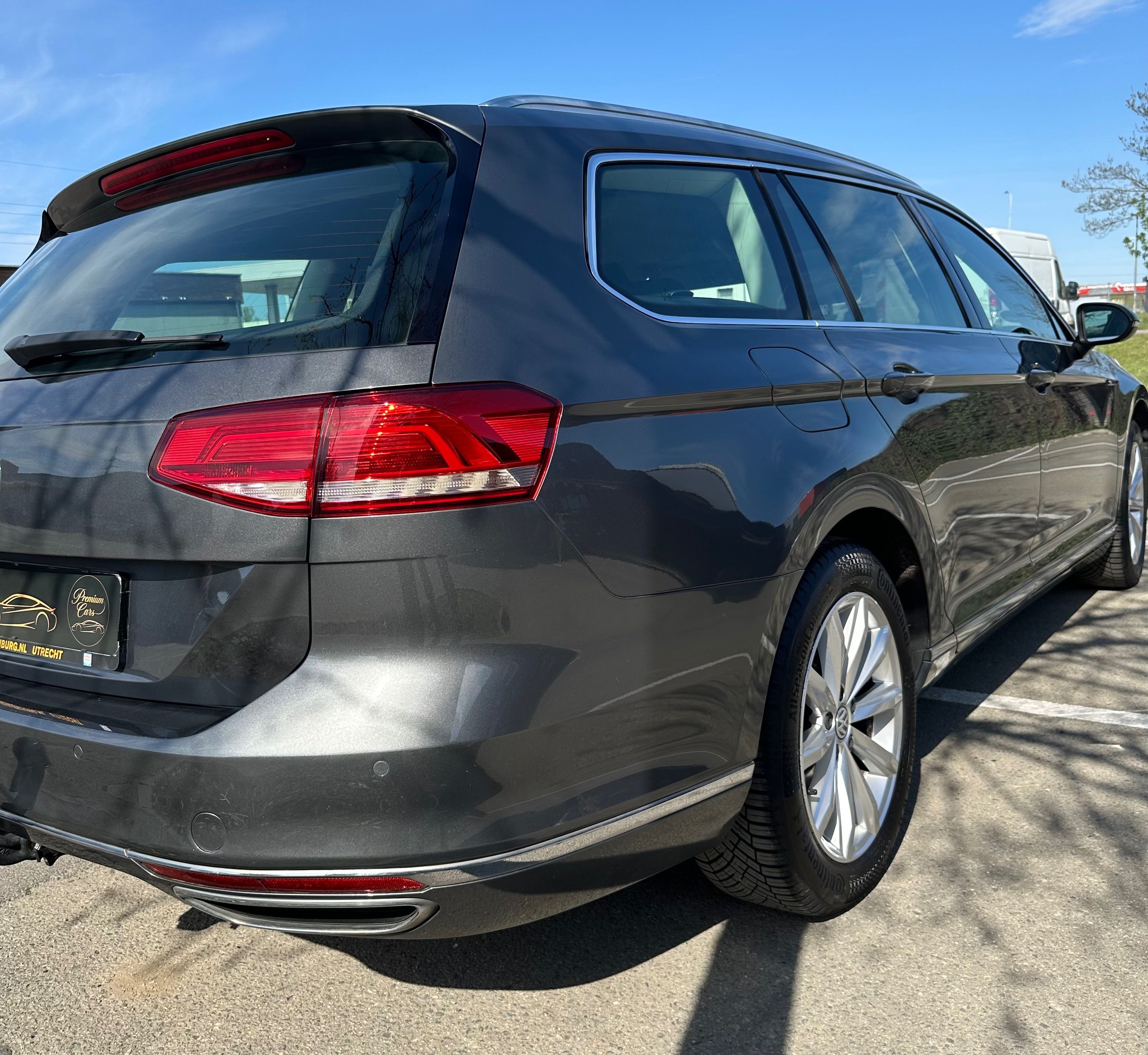 Volkswagen Passat, VW Passat GTE - fotka 5