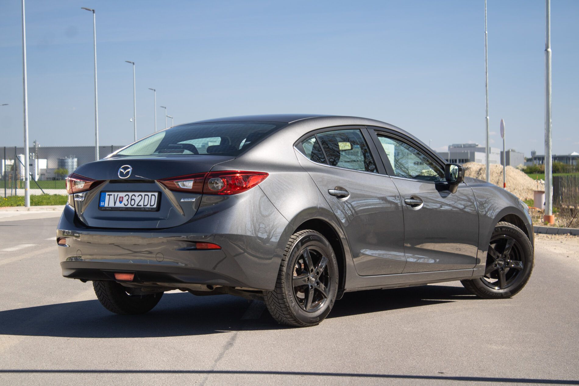 Mazda 3 - fotka 5
