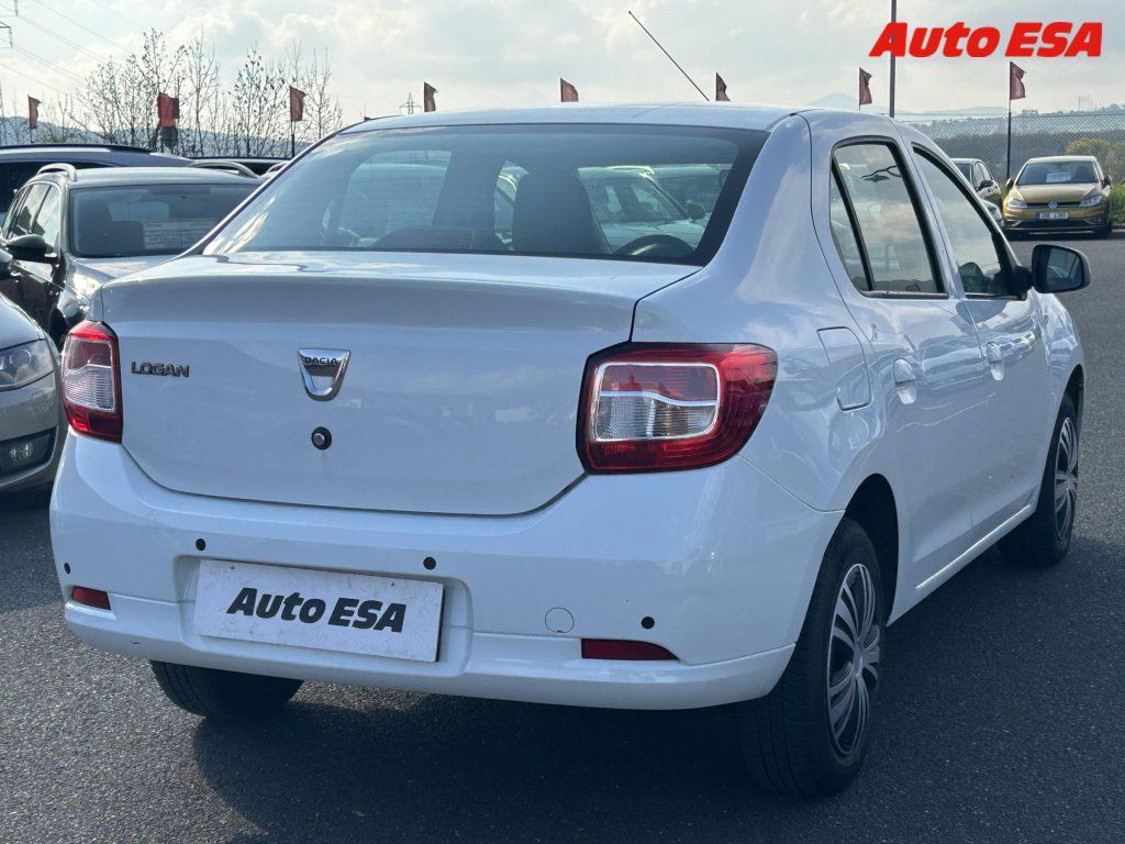 Dacia Logan, 1.2i - fotka 4