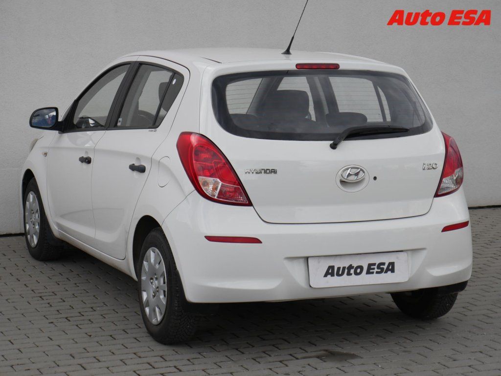 Hyundai i20, 1.2i - fotka 6