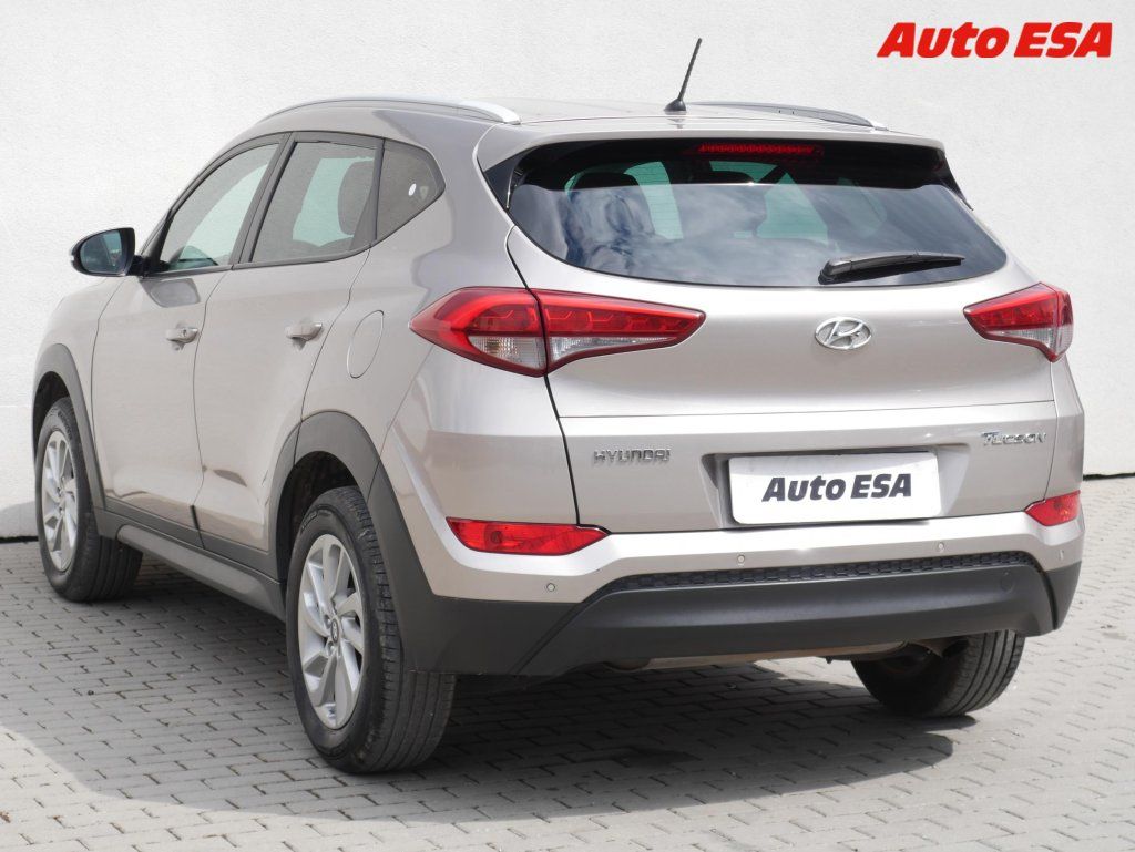 Hyundai Tucson, 1.6 GDi 2WD,Comfort - fotka 6