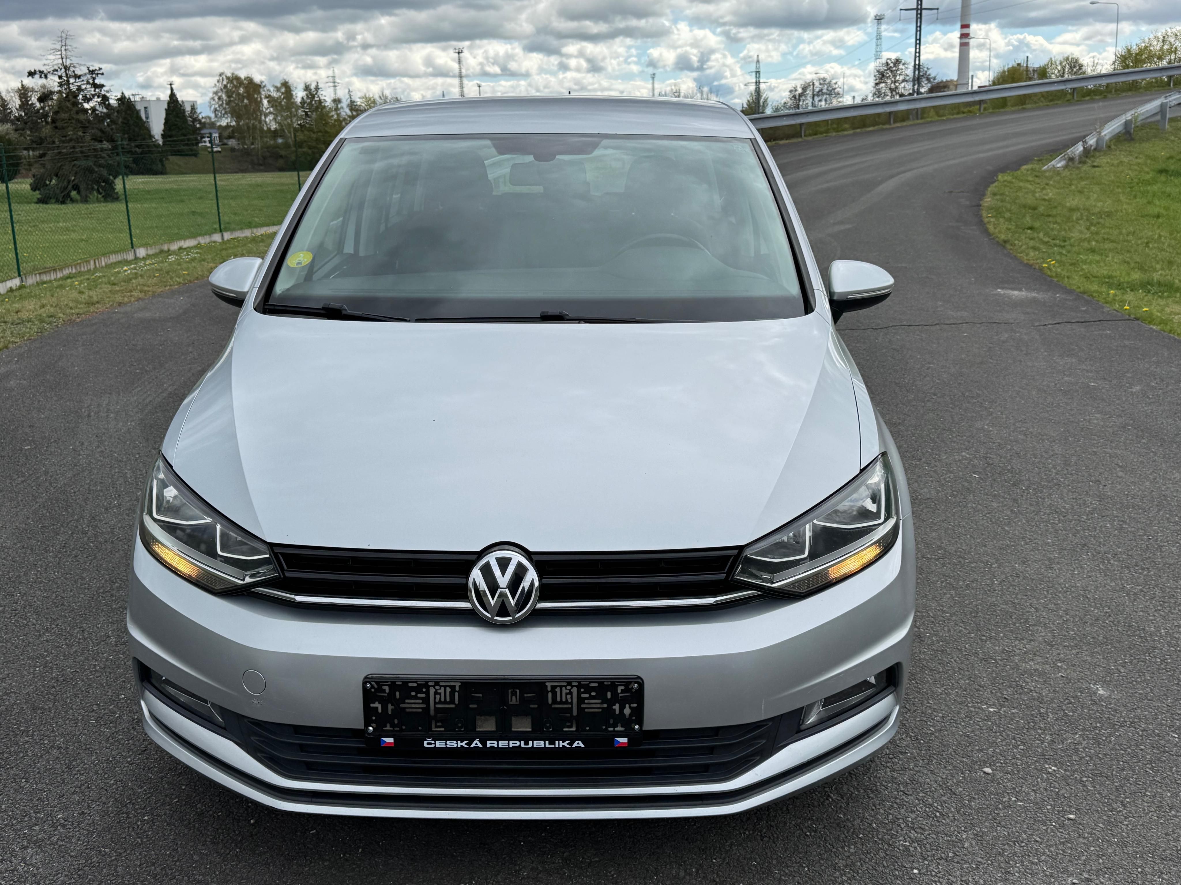 Volkswagen Touran, 1.6TDI 7 MÍSTNÉ TOP STAV - fotka 5