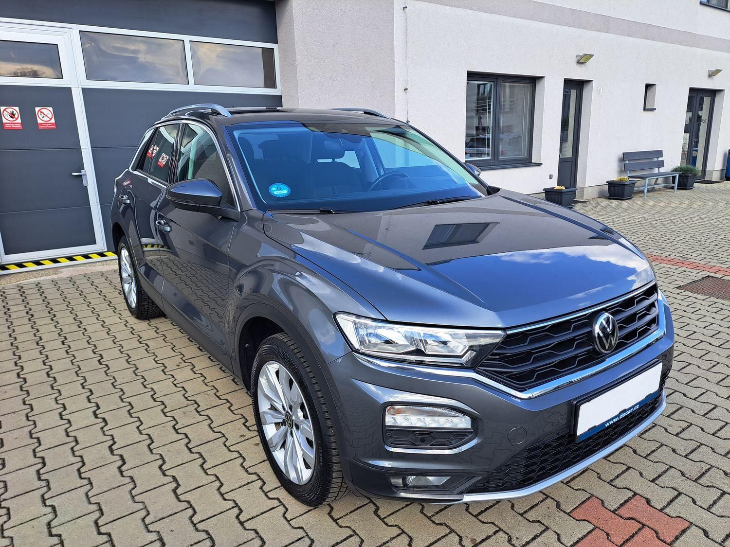 Volkswagen T-Roc, 1.5 TSI DSG Style 110kW ZÁRUKA - fotka 2