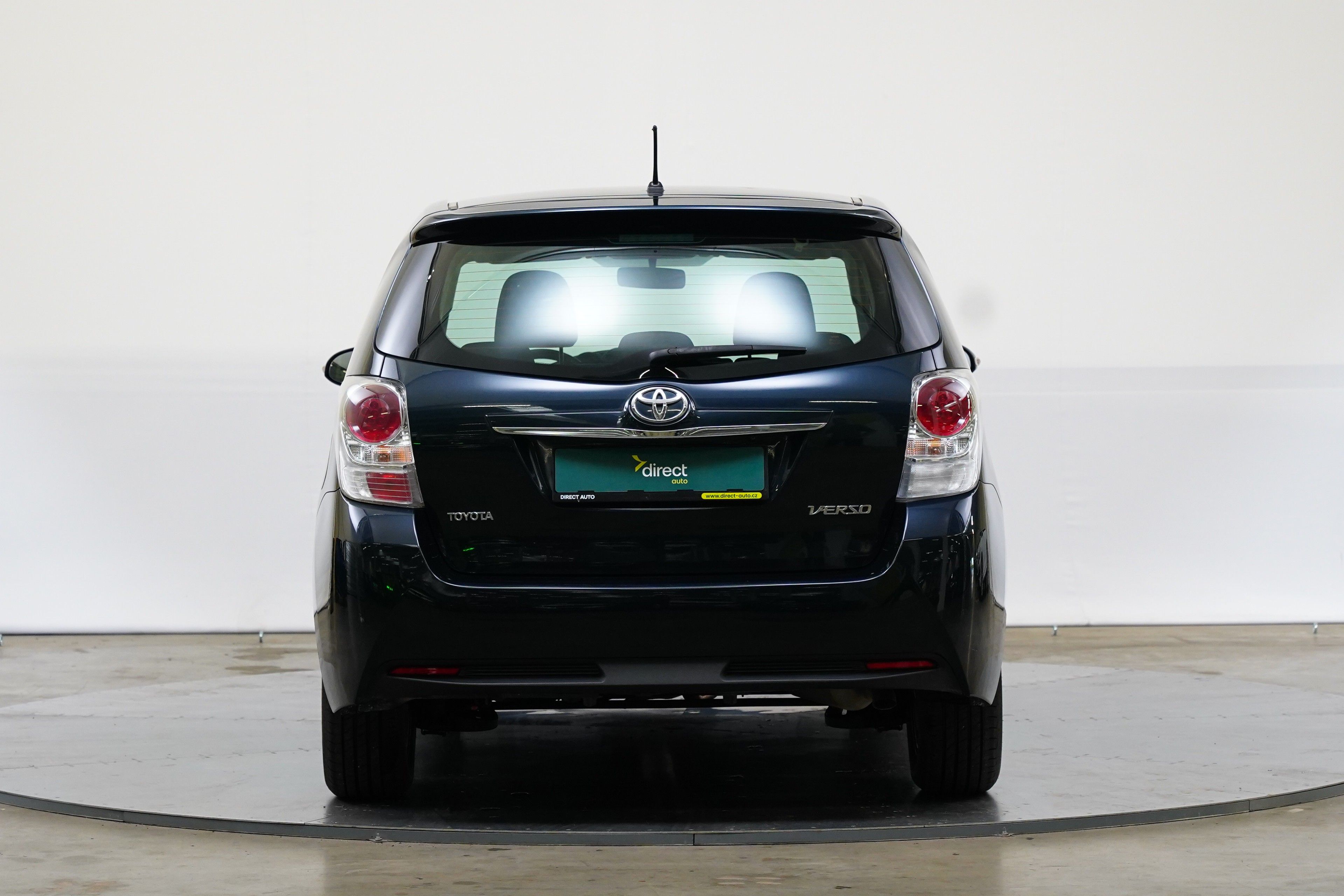 Toyota Verso, 1.6 D 82 kW Life - fotka 6
