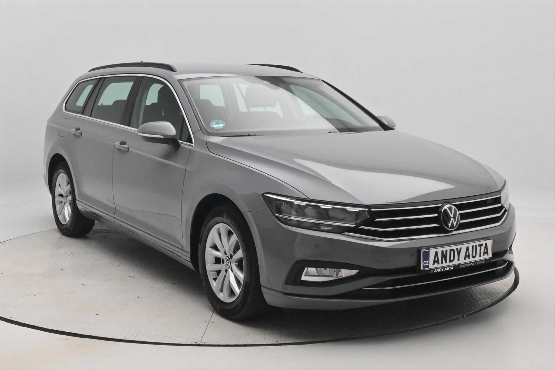 Volkswagen Passat, 2,0 TDI 110kW Business VŮZ PŘI - fotka 3