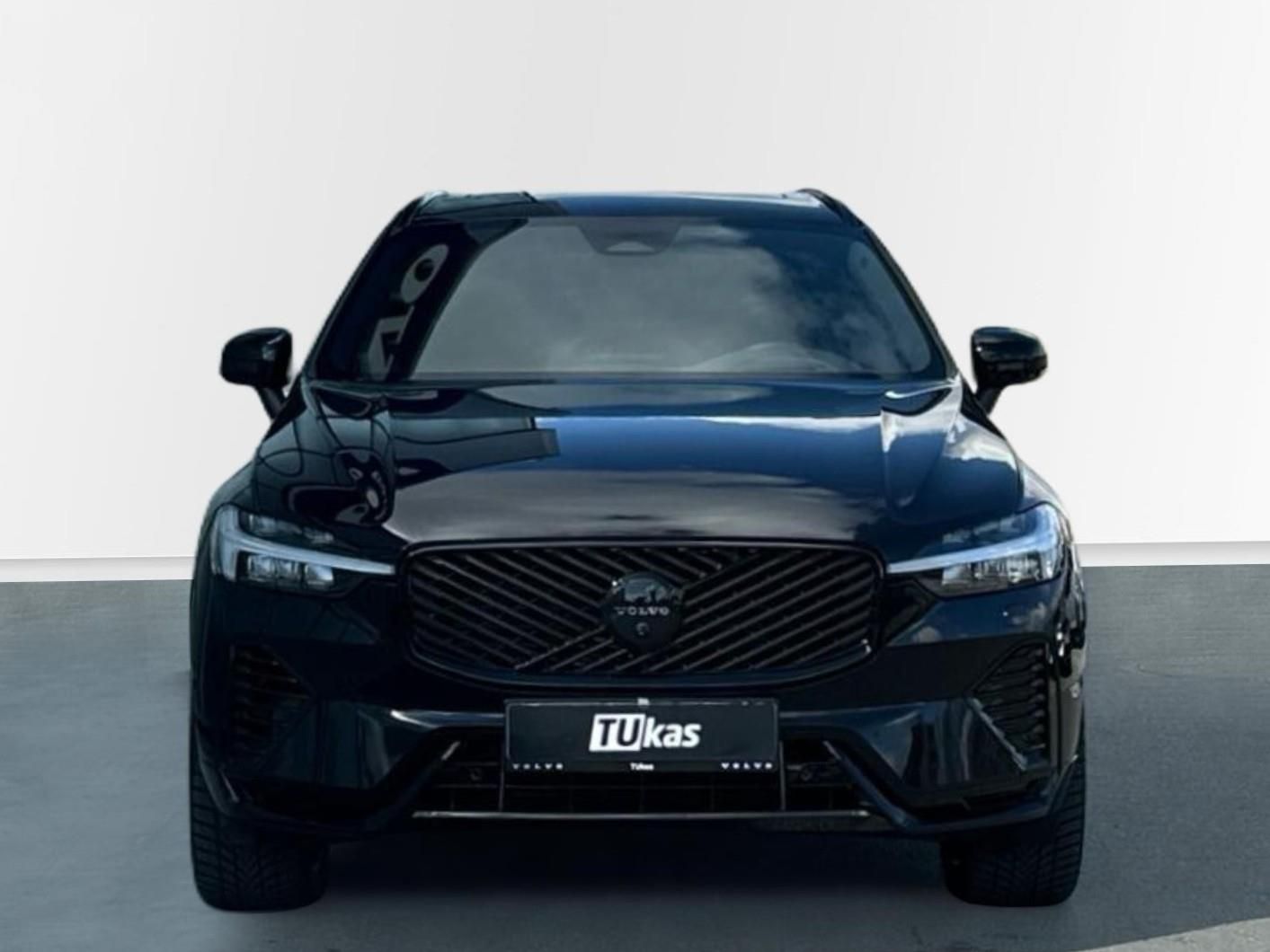 Volvo XC60, 2.0T6 293kW 4x4  ULTRA BLACK E - fotka 3