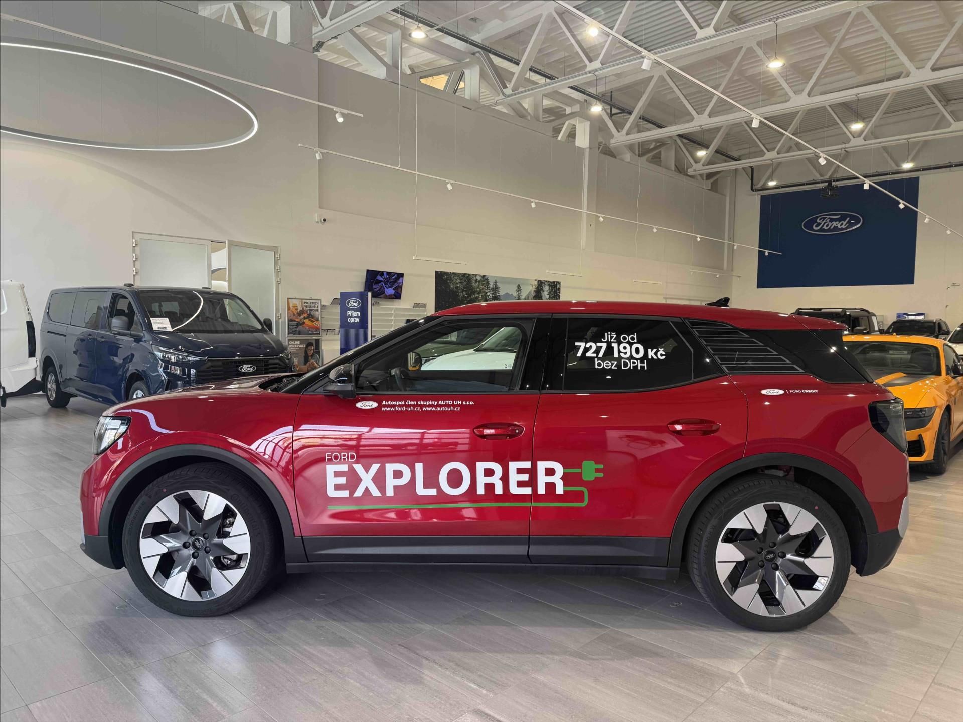 Ford Explorer, PREMIUM RWD 77 kWh Prodloužený - fotka 3