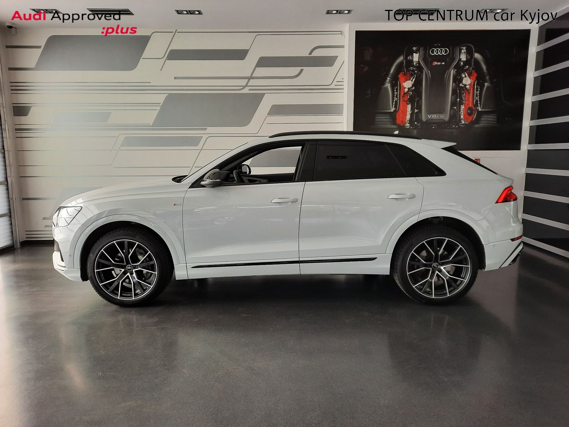 Audi Q8, 55 TFSI quattro (250kW/340k) T - fotka 3