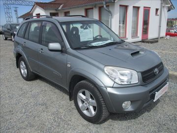 2,0 D4D, 4x4,digiklima,tažné,