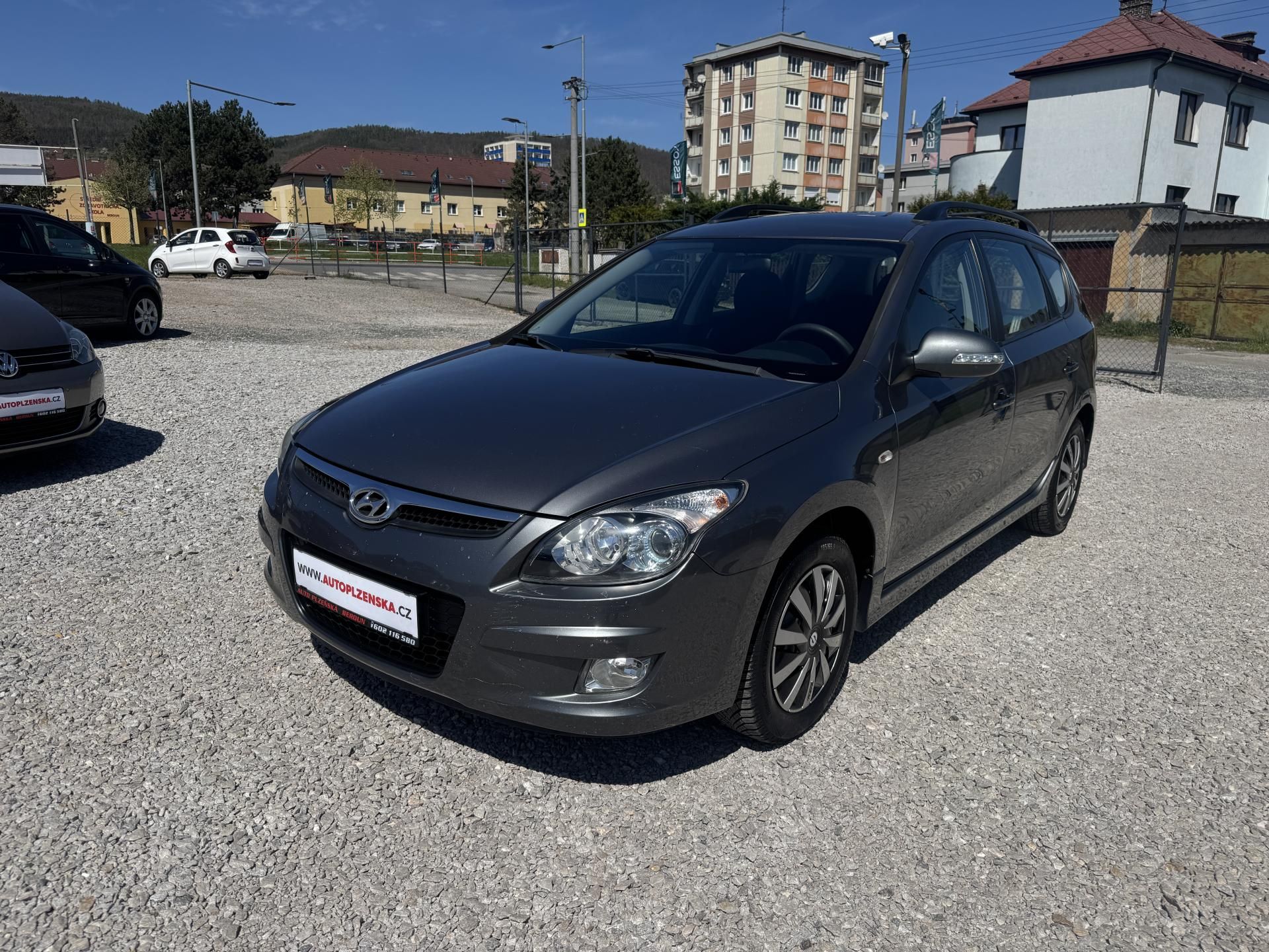 Hyundai i30, 1.4 CW - fotka 2
