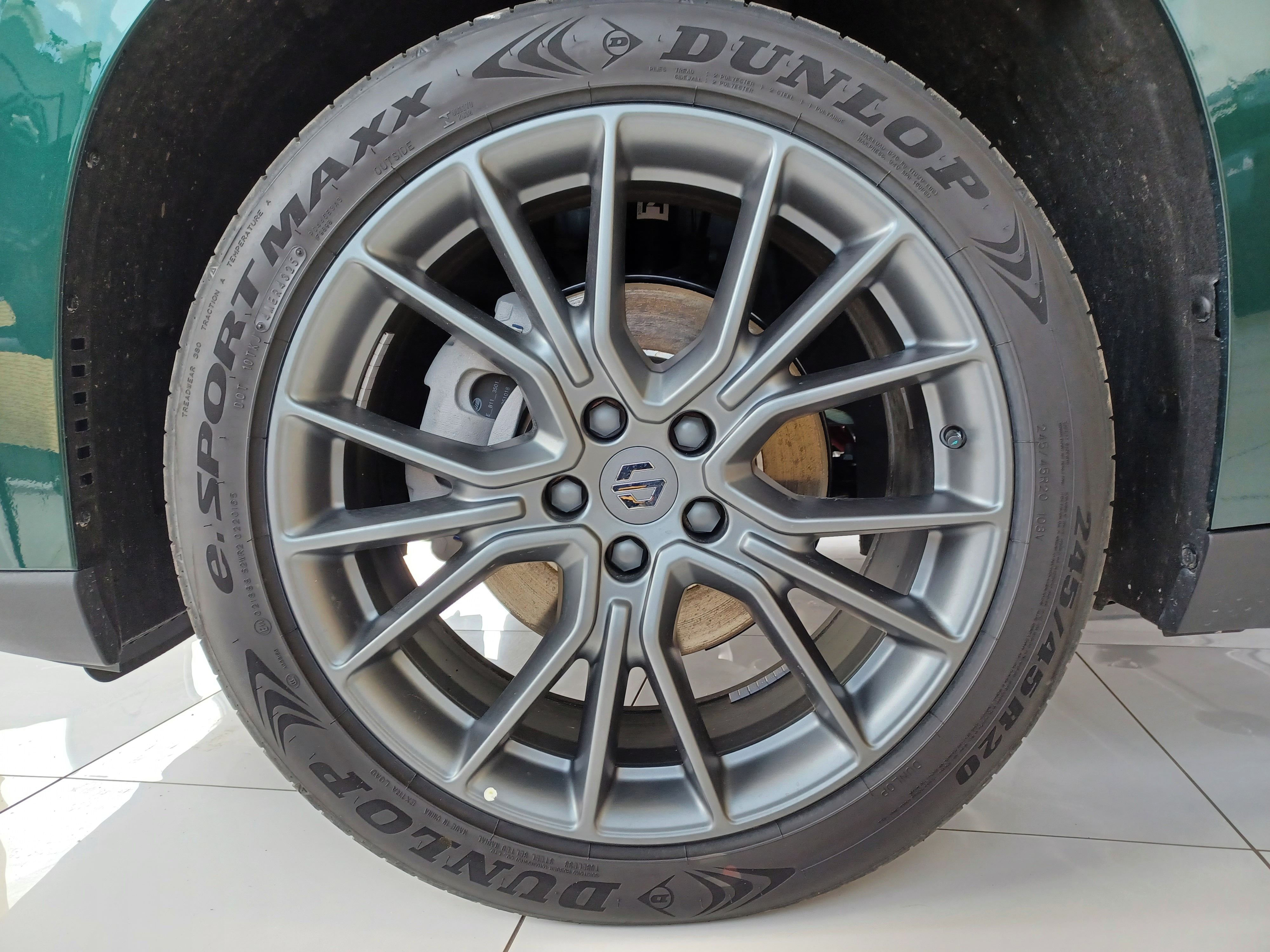 Leapmotor C10 REEV, 158kW s prodlužovačem dojezdu - fotka 4
