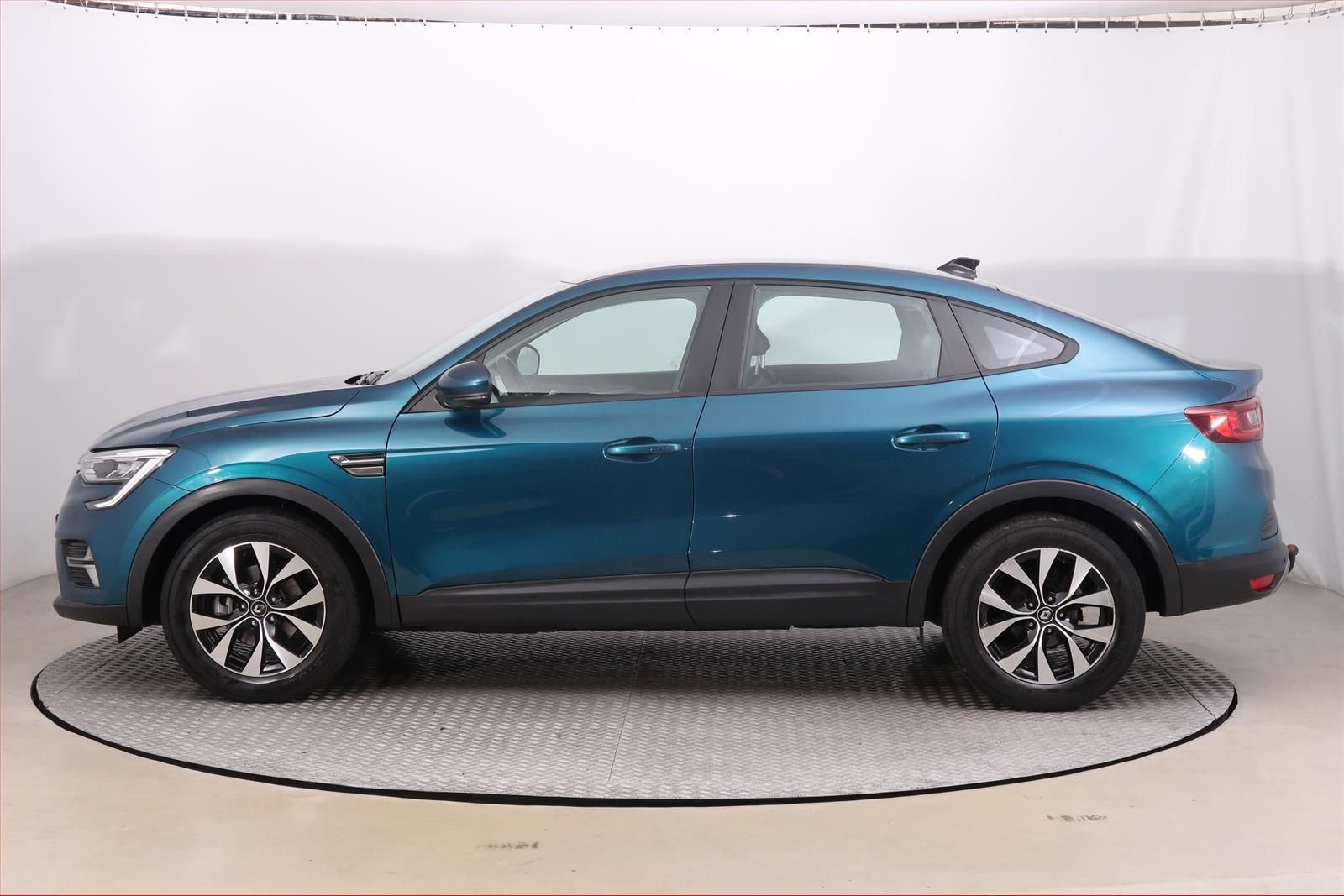 Renault Arkana, E-Tech, Zen, Automat, ČR,1.maj - fotka 3