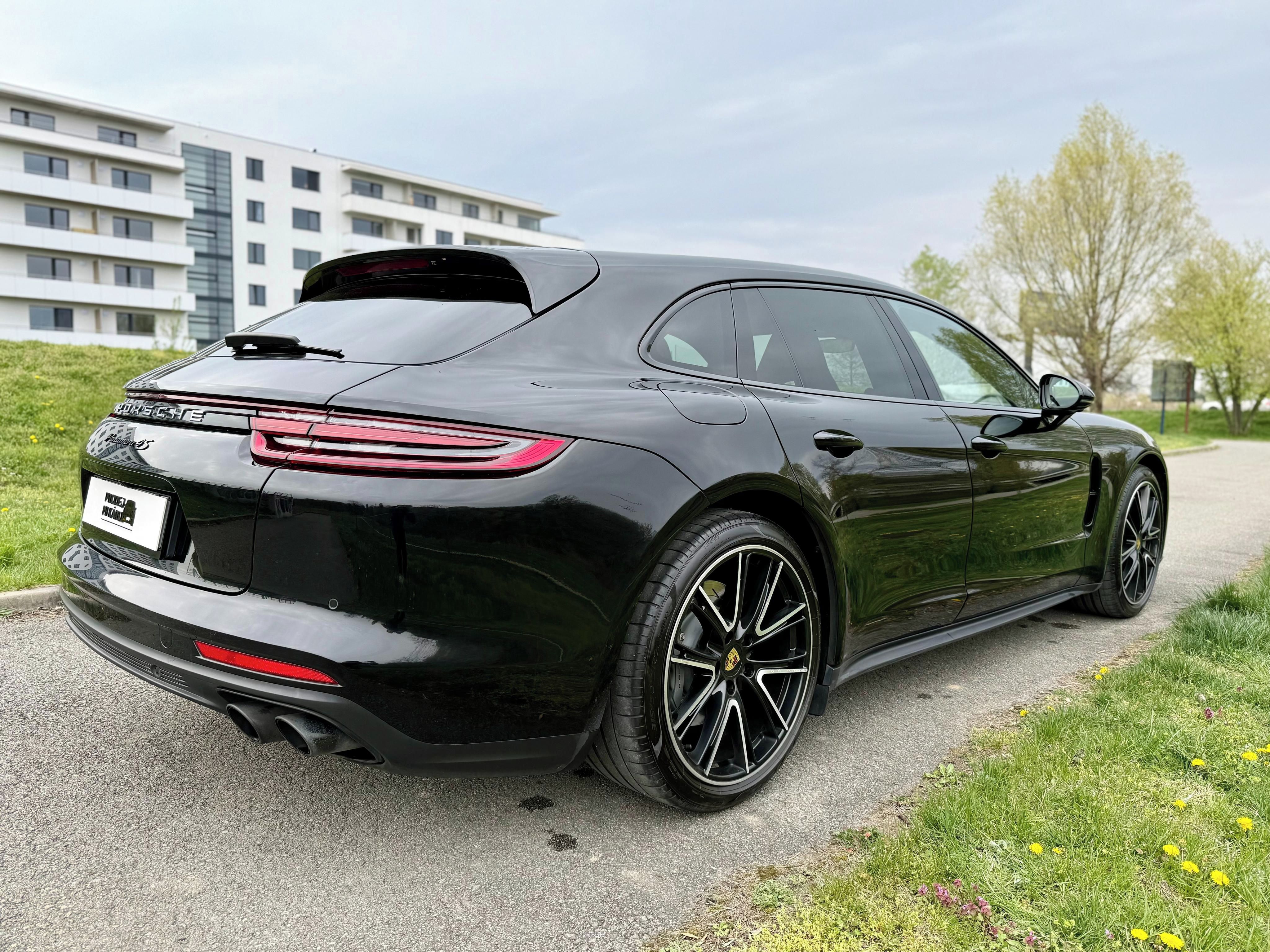 Porsche Panamera, 4S Sport Turismo - fotka 5