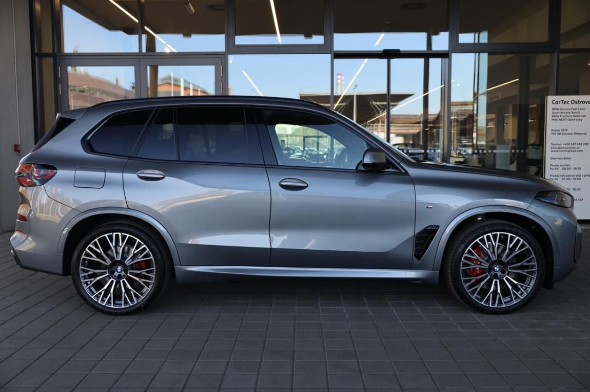 BMW X5, xDrive30d - fotka 3
