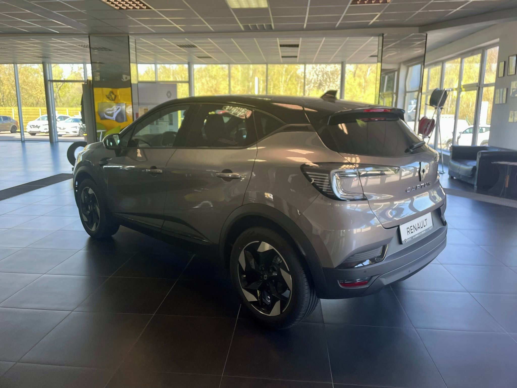 Renault Captur, Techno TCe 90 VÝPRODEJ - fotka 3
