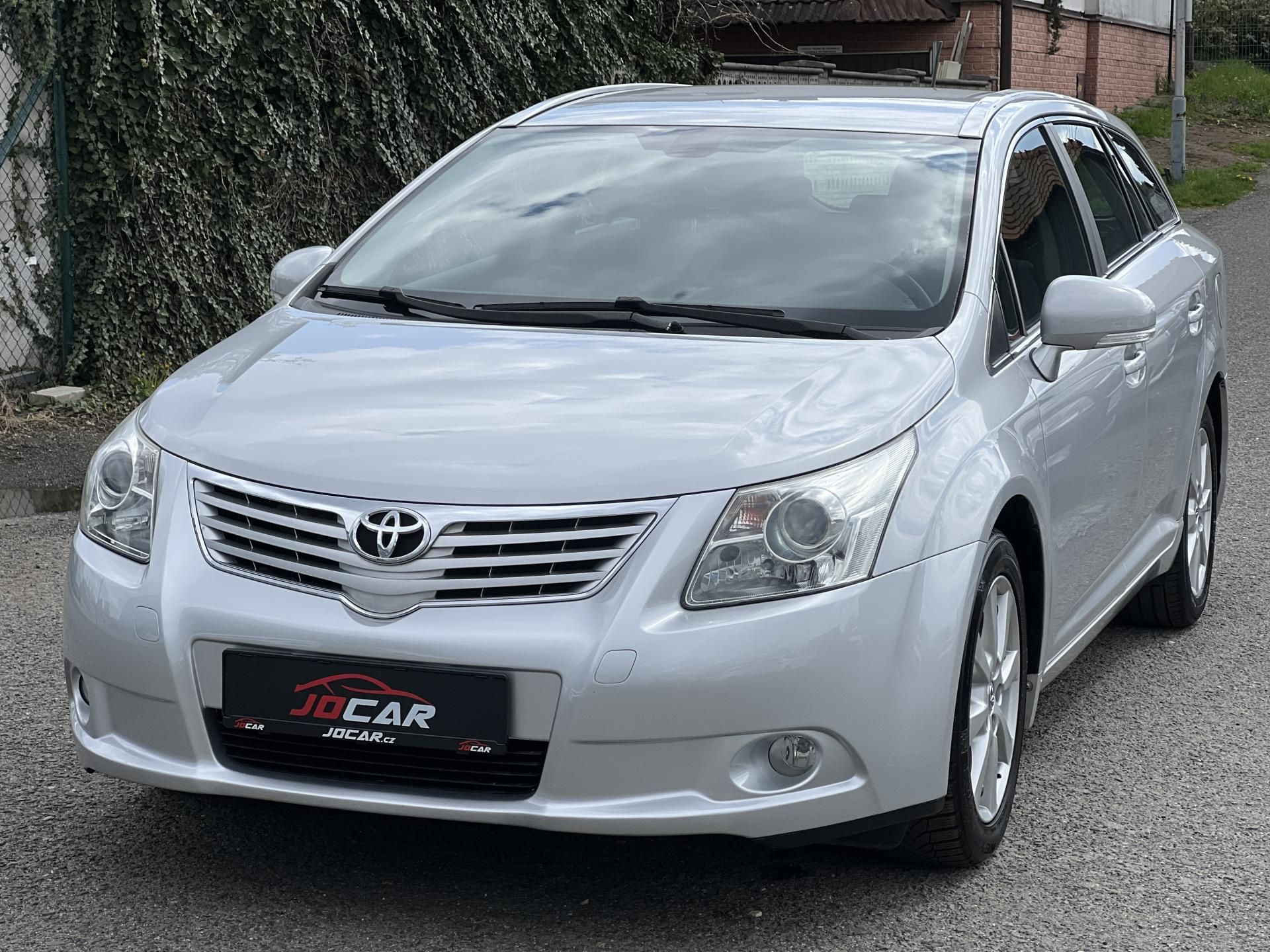Toyota Avensis, SOL 1.8 Valvematic NAVI KLIMA