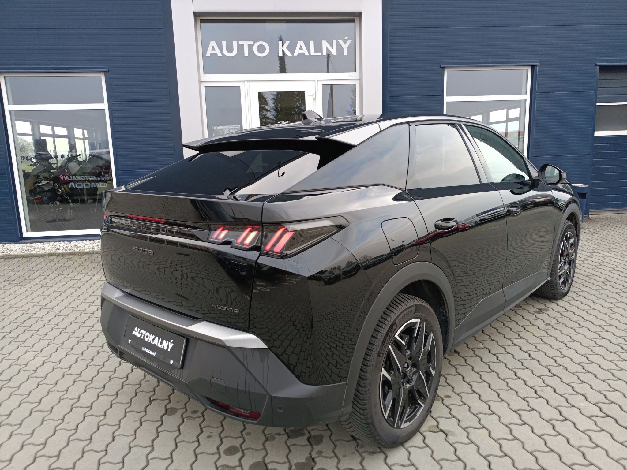 Peugeot 3008, Allure Hybrid 145 e-DCS6 - fotka 4