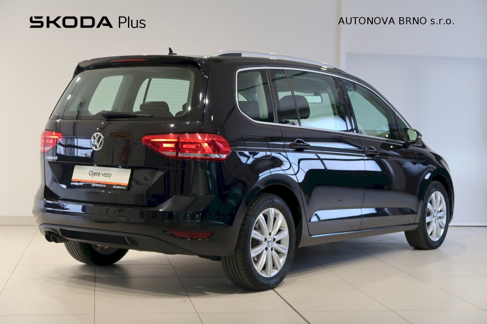 Volkswagen Touran, 1.4 TSi 110kW Highline - fotka 2