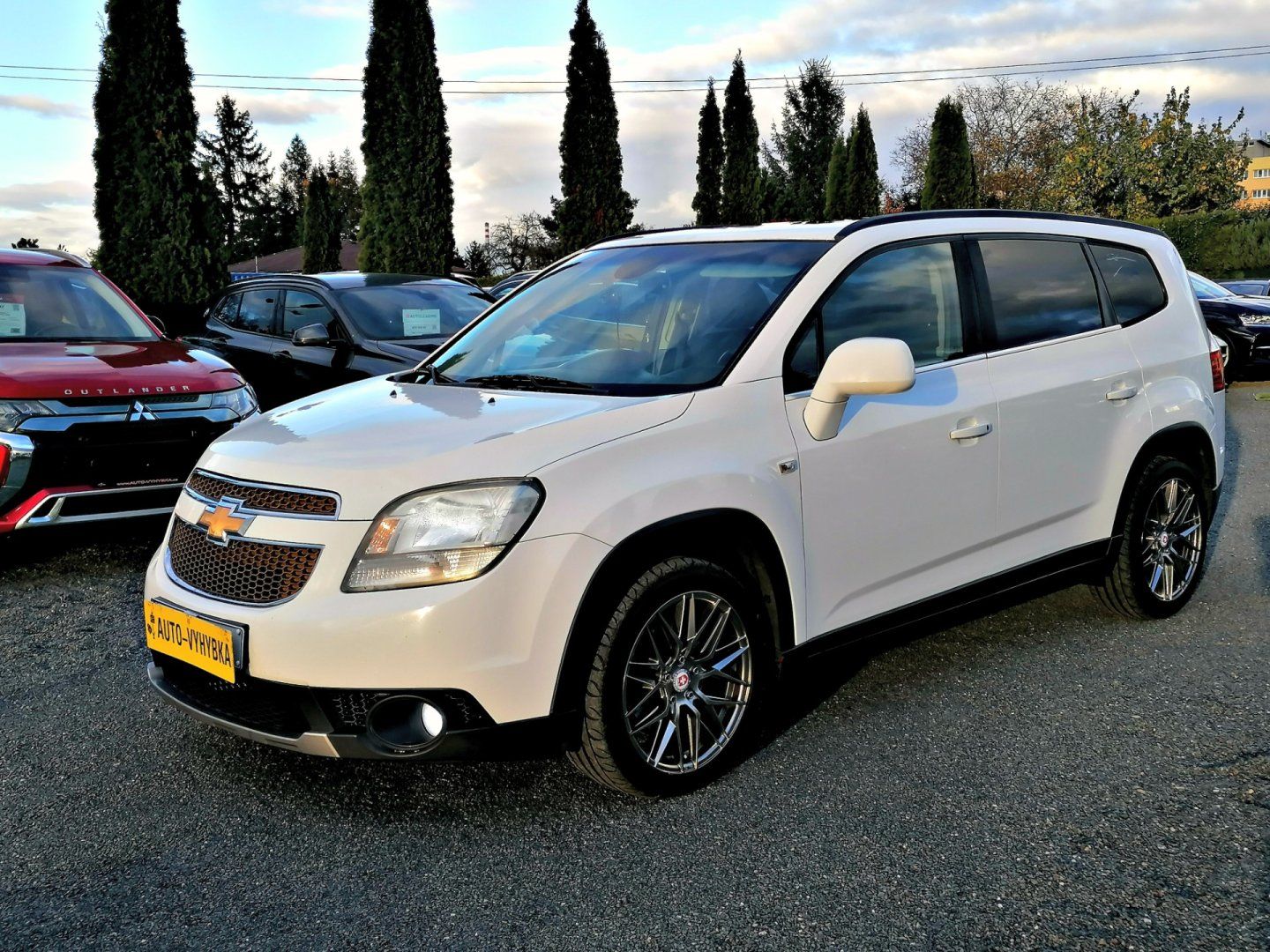 Chevrolet Orlando, 2.0CDTi 120kW Šíbr,Kůže,7-míst - fotka 2