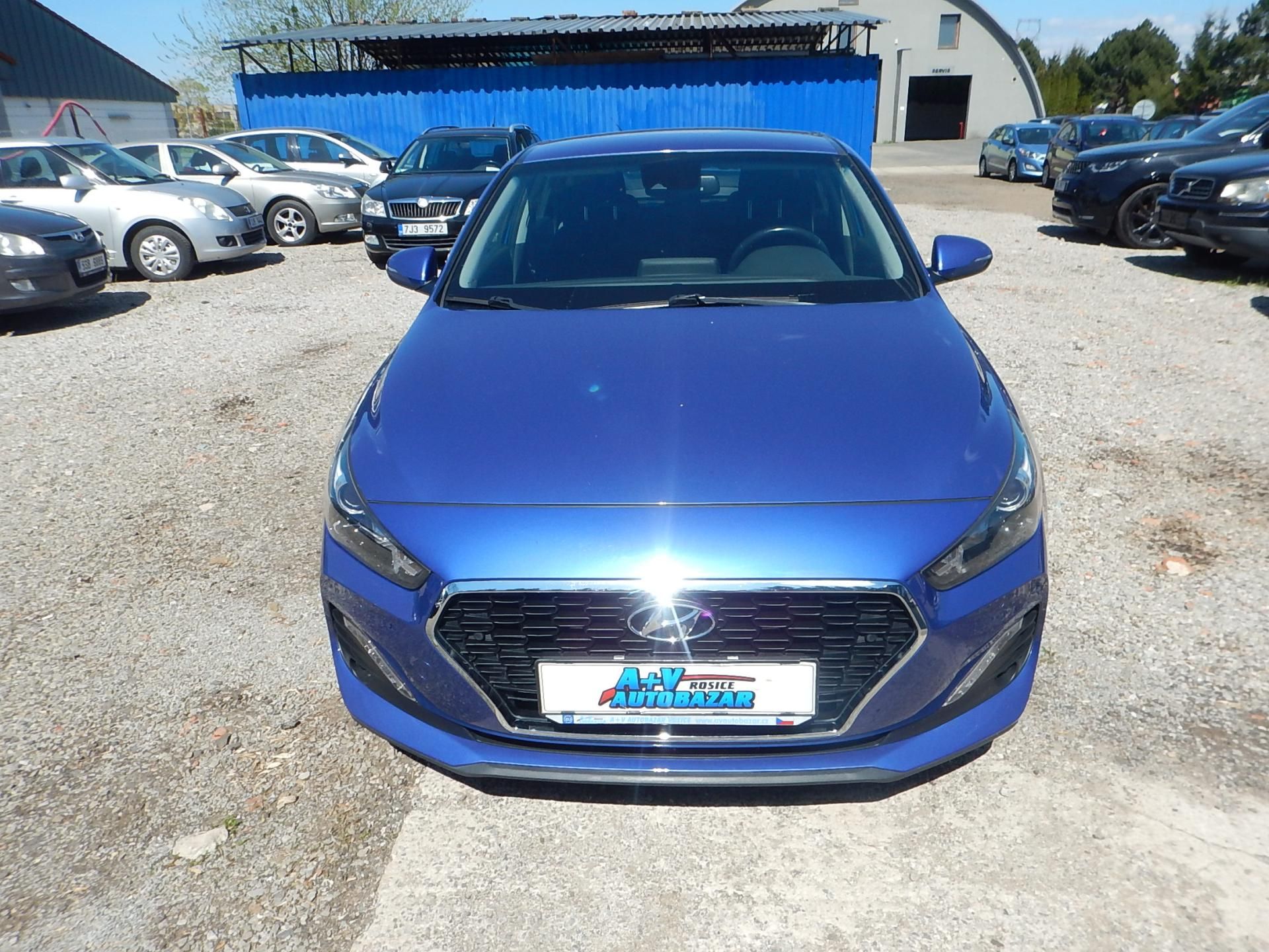 Hyundai i30, 1.4T GDI Fastback, ČR, 1. MAJ. - fotka 3