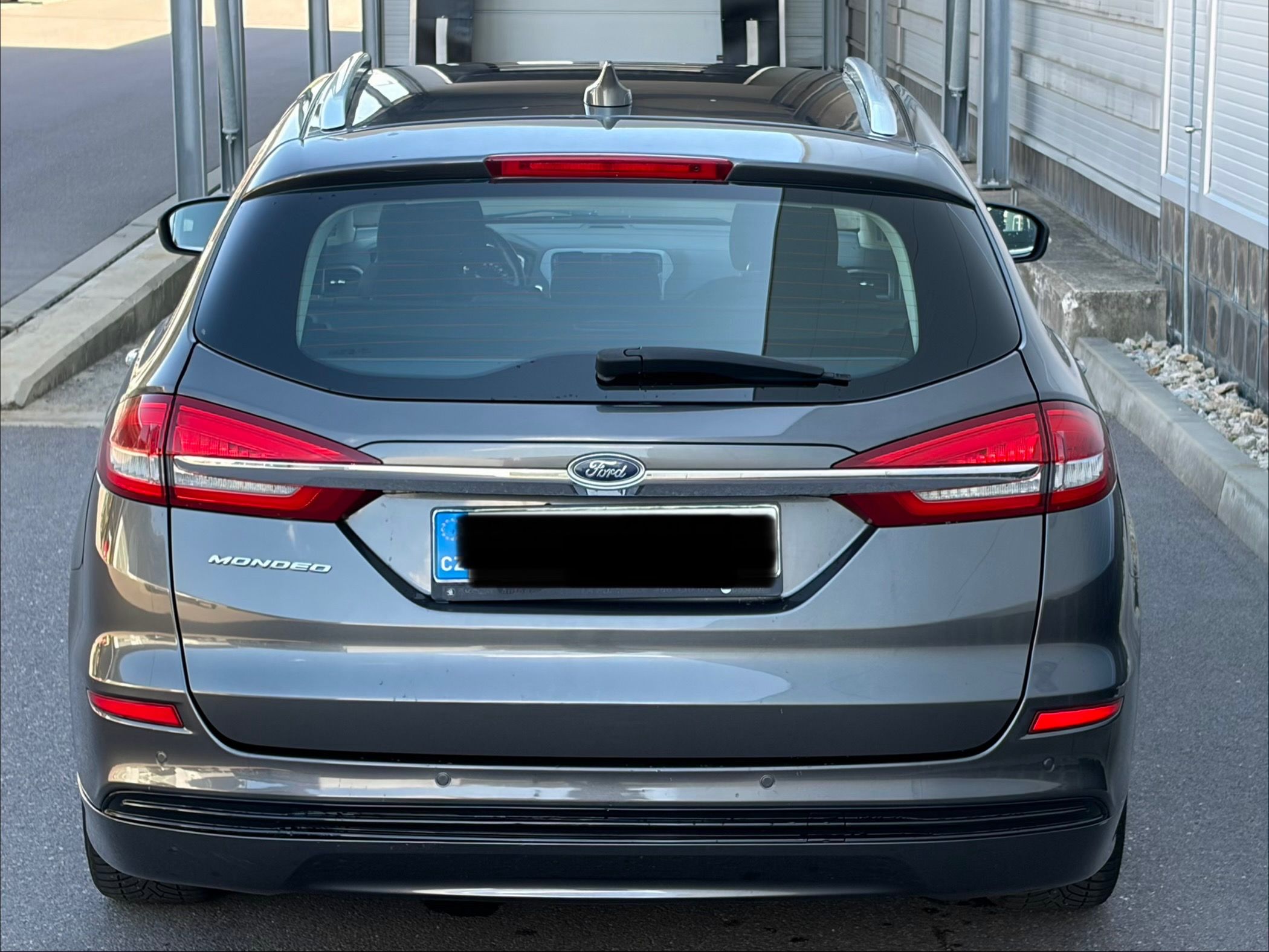 Ford Mondeo, 2.0 AT,TITAN,PO VELKÉM SERVISE - fotka 6