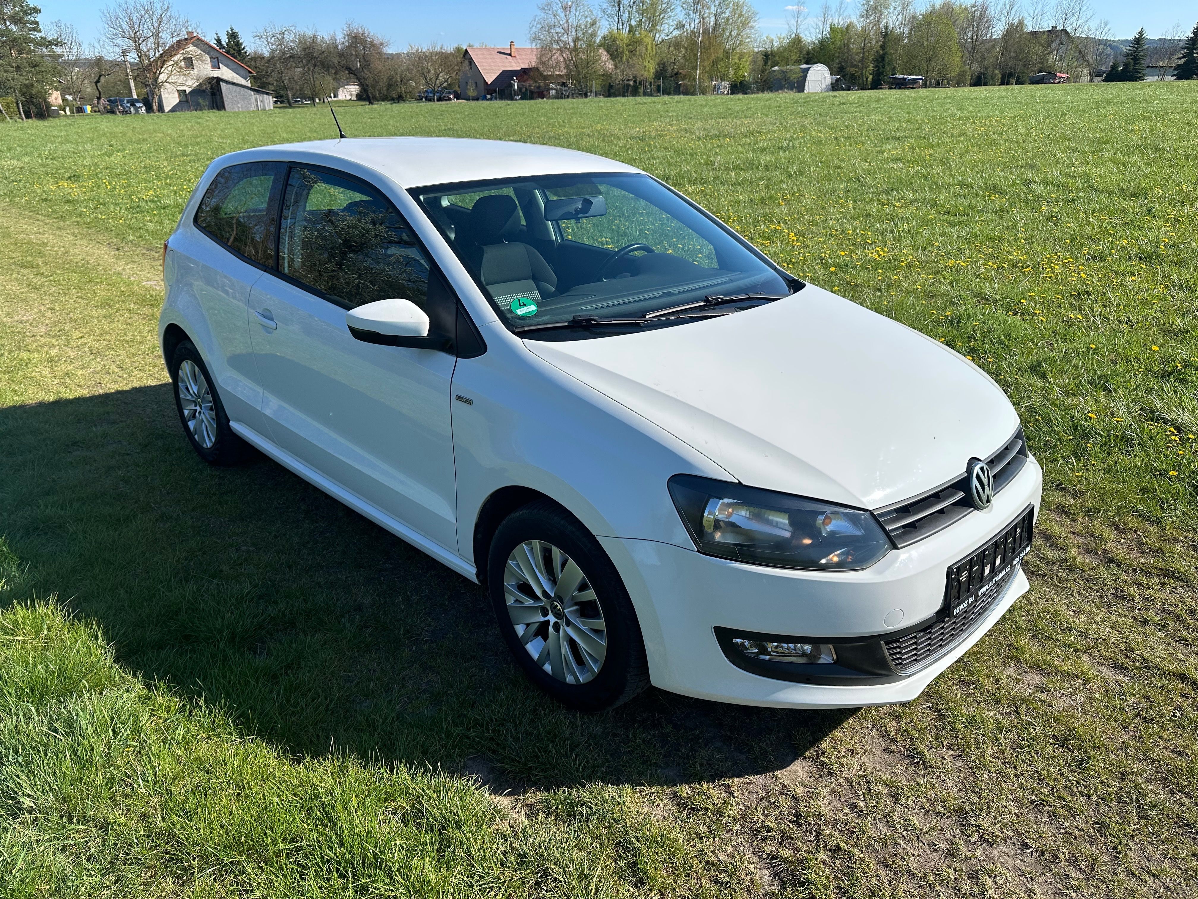 Volkswagen Polo, LIFE-1.2-htp-51KW-98000KM