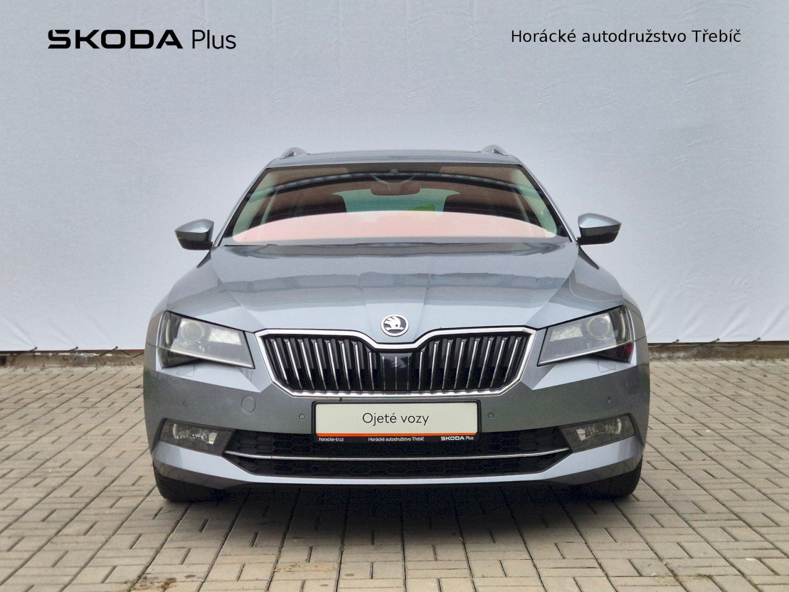 Škoda Superb, 2.0TDI 140kW 4x4 L&K DSG - fotka 4