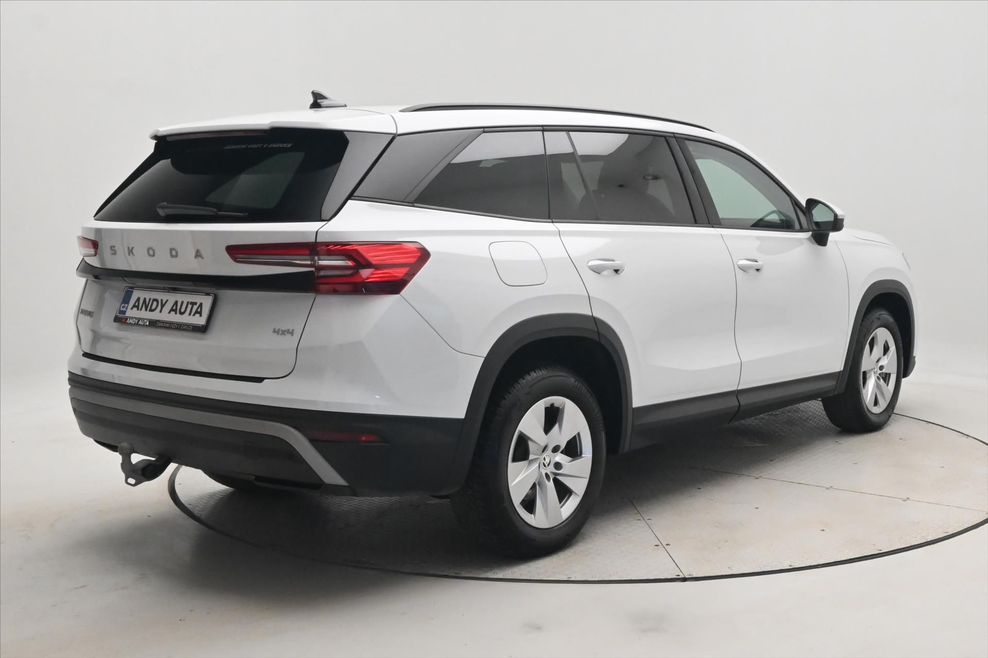 Škoda Kodiaq, 2,0 TDI 142kW Selection 4x4 Zá - fotka 5