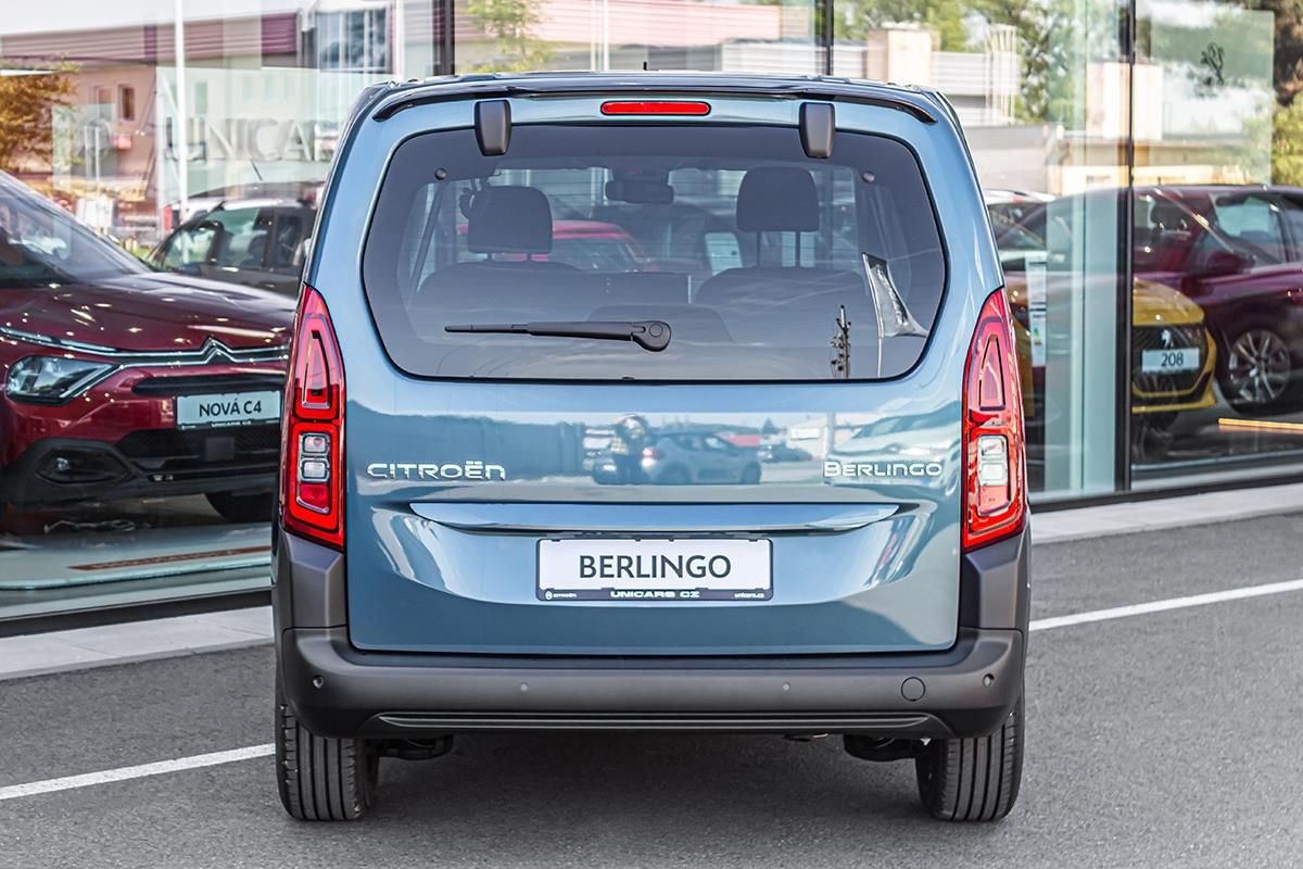 Citroën Berlingo, 1,2 PLUS benzín 110k + STYL - fotka 6