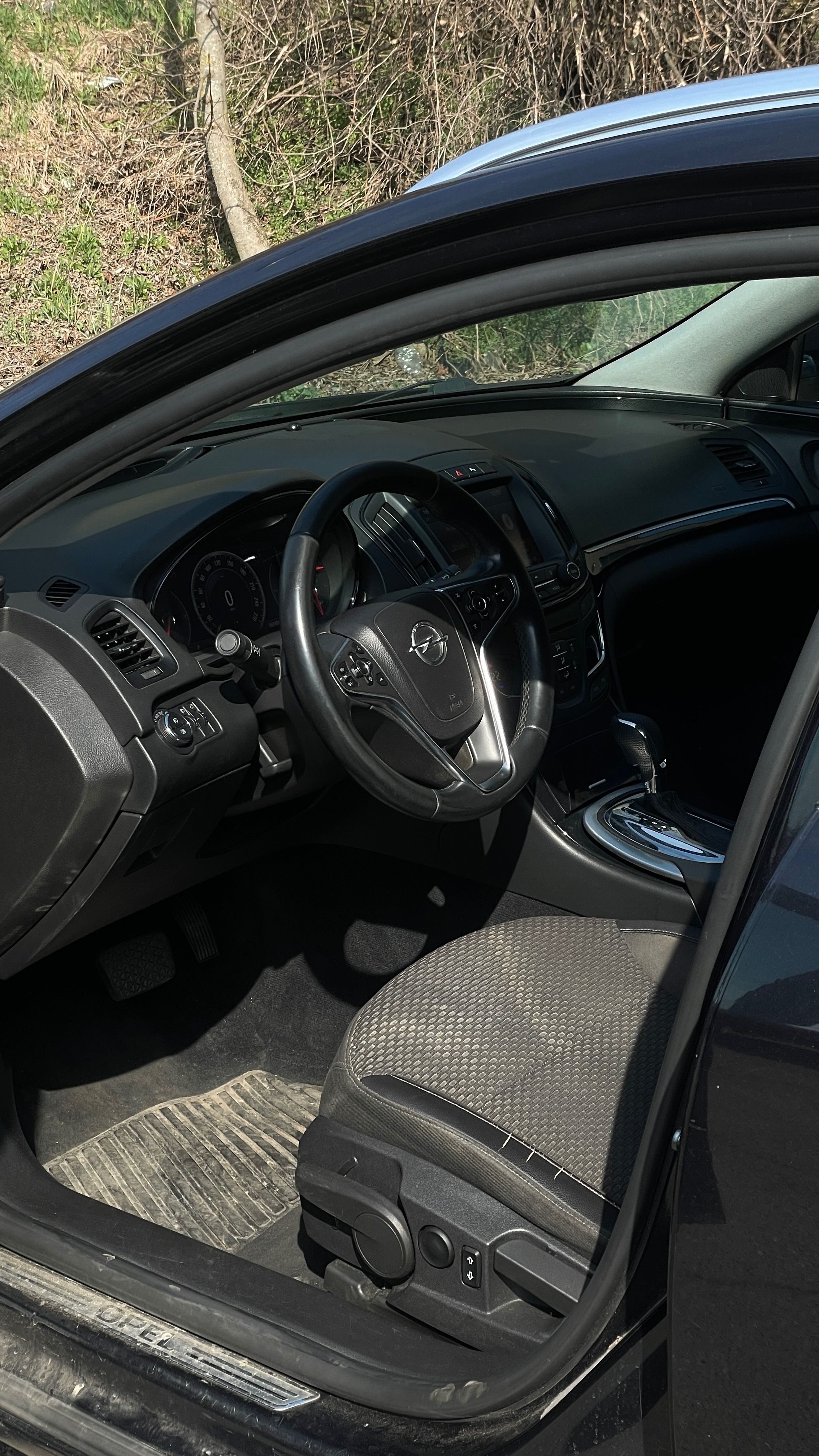Opel Insignia, 2.0 CDTI Automat - fotka 2