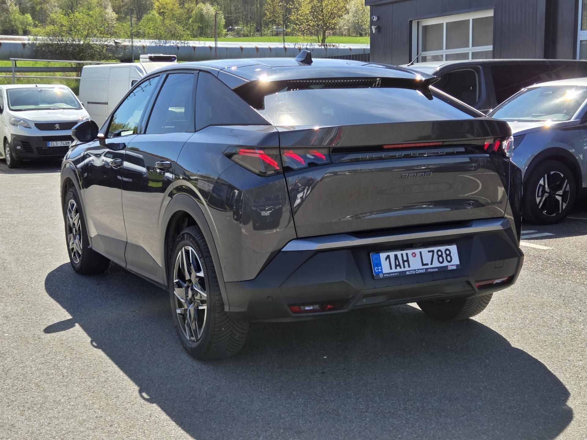 Peugeot 3008, Hybrid e-DCS 145 GT - fotka 3