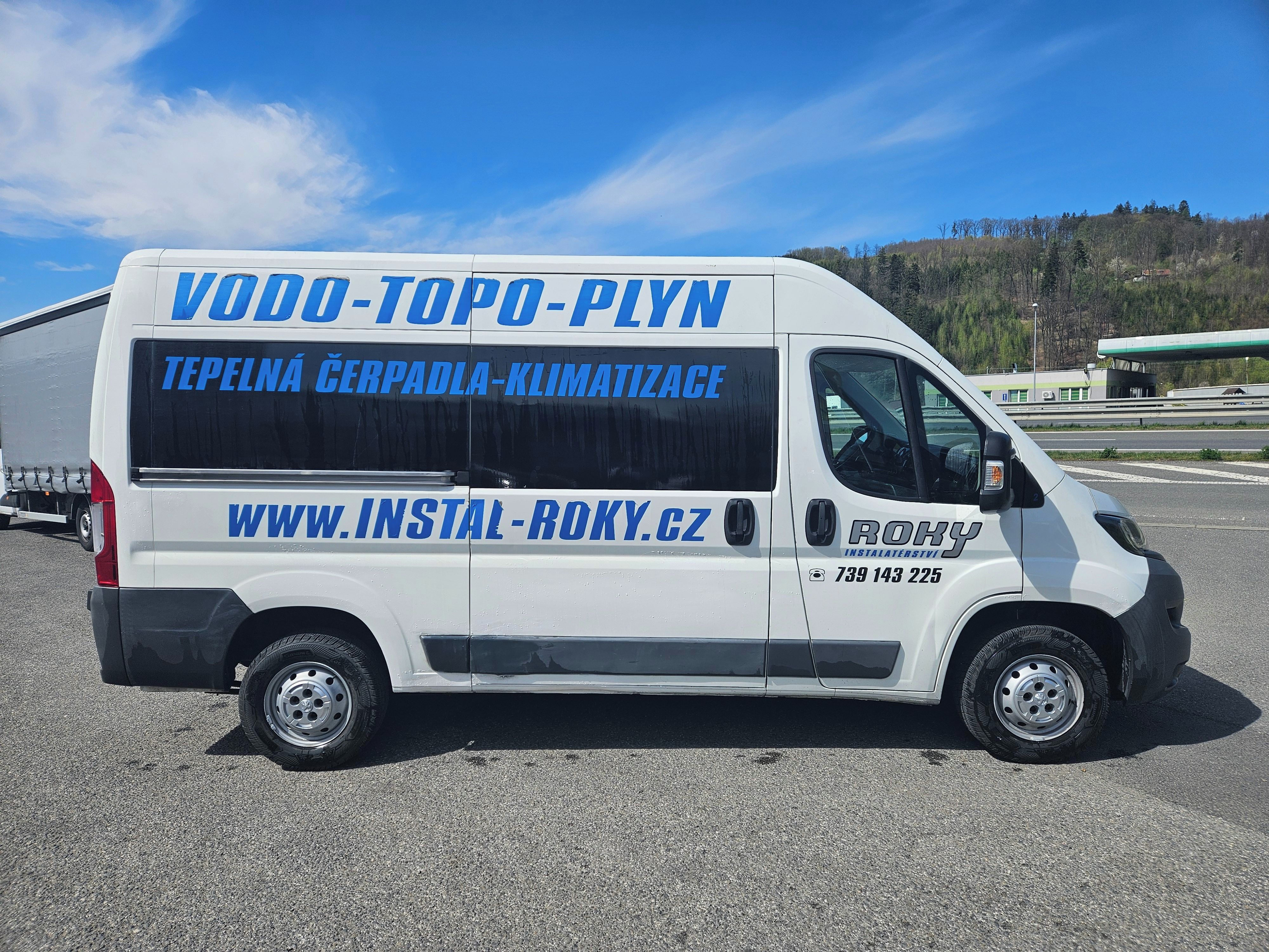 Peugeot Boxer, 1.9 - najeto 125.000 km - fotka 4