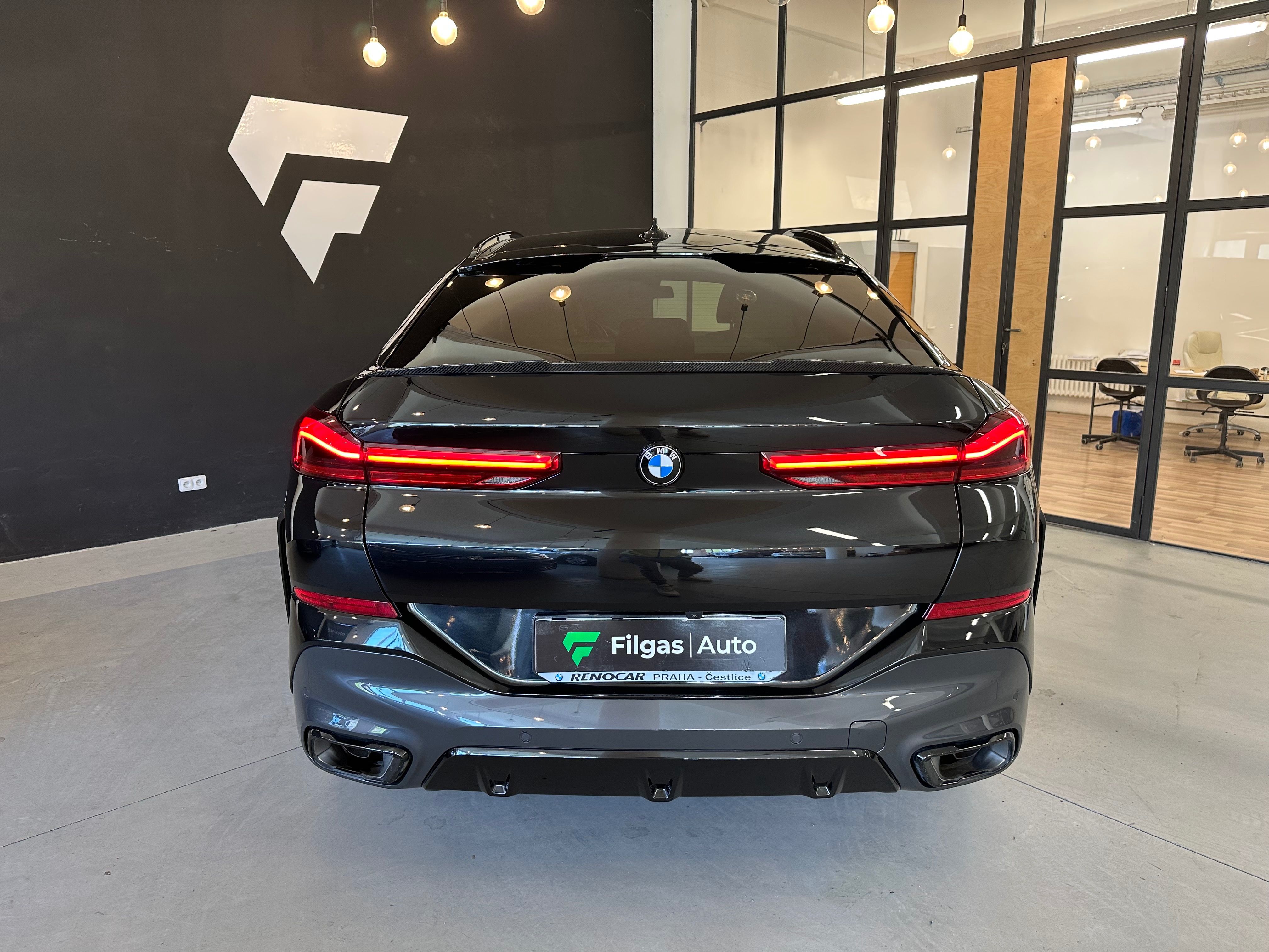 BMW X6, 30D XDRIVE M SPORT INDIVIDUAL - fotka 4