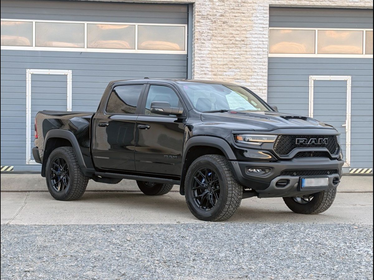 RAM 1500, TRX, Harman/Kardon, Ventilace - fotka 3