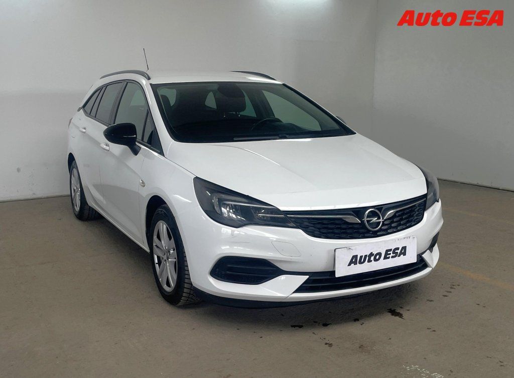 Opel Astra, 1.5 CDTi,1.maj,ČR,Edition