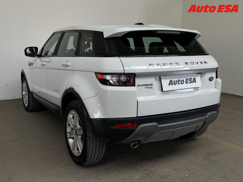 Land Rover Range Rover Evoque, 2.2 TD4 4x4,AT,kůže,navi - fotka 6