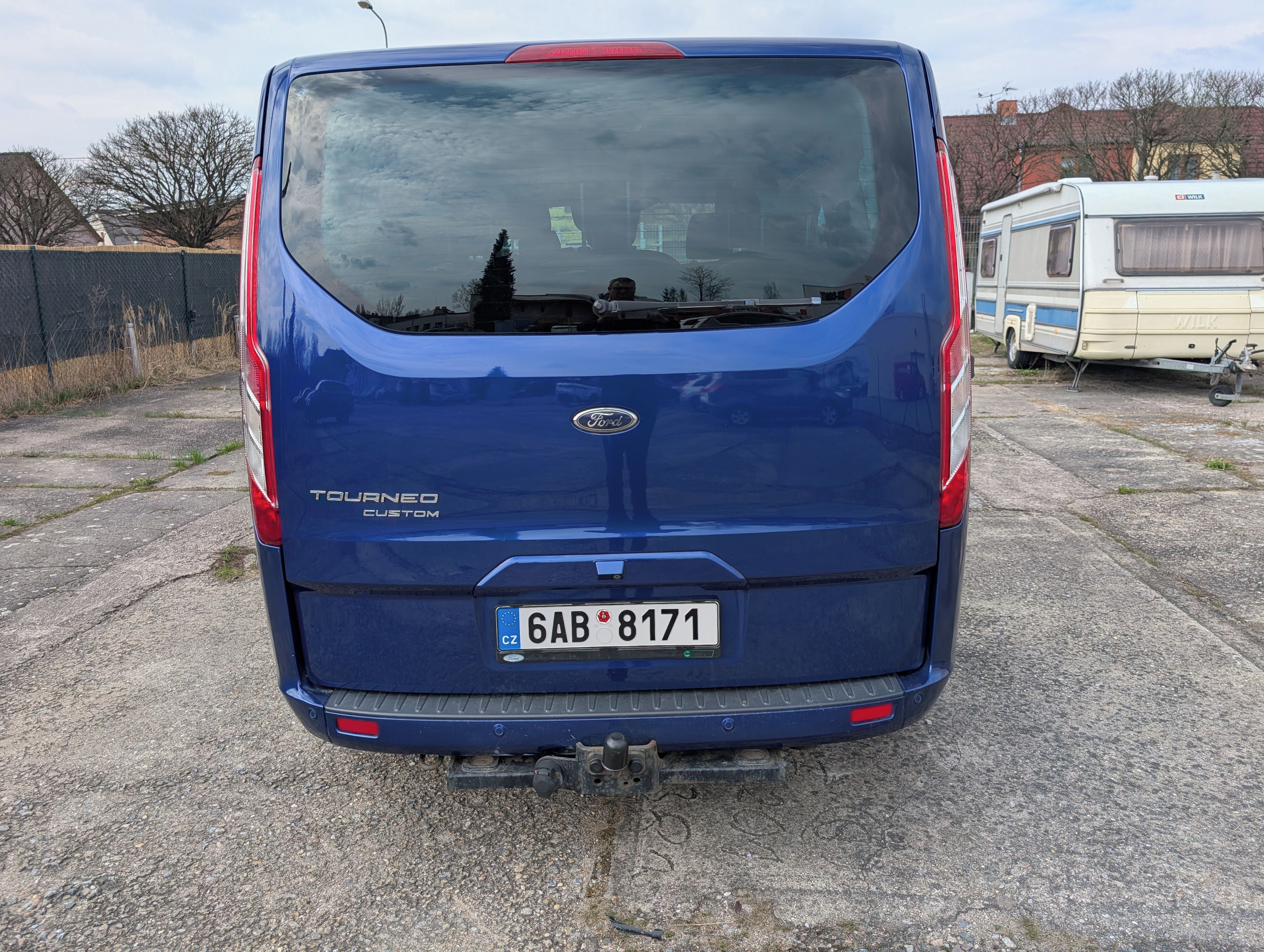Ford Tourneo Custom, 2,0 EcoBlue - fotka 2