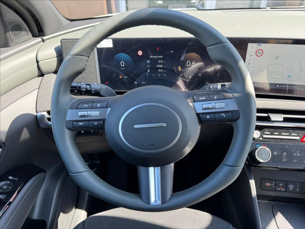 Hyundai Tucson, 1,6 T-GDI DCT  GO CZECH PLUS - fotka 6