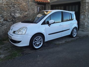 Grand 1,5 dci Panorama Klima