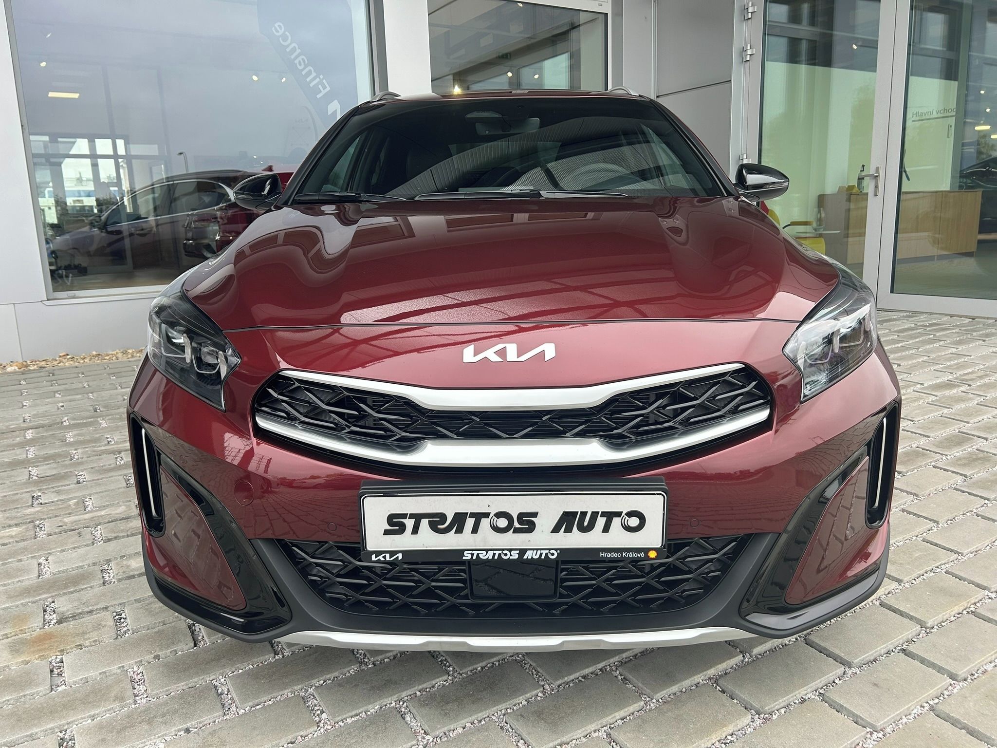 Kia XCee´d, 1,6 T-GDi 7DCT STEEL EDITION - fotka 2