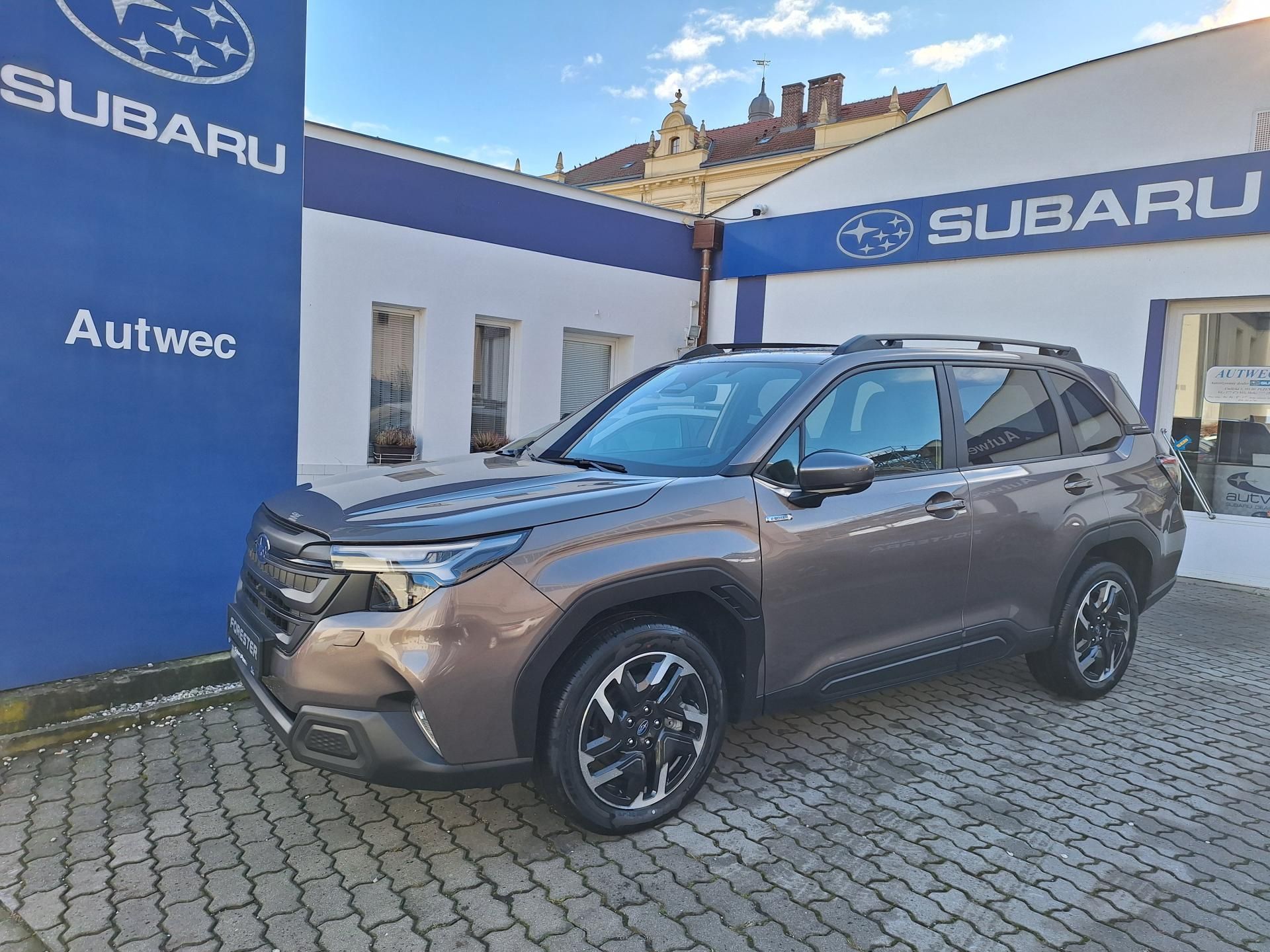 Subaru Forester, Touring MR26 TOP výbava