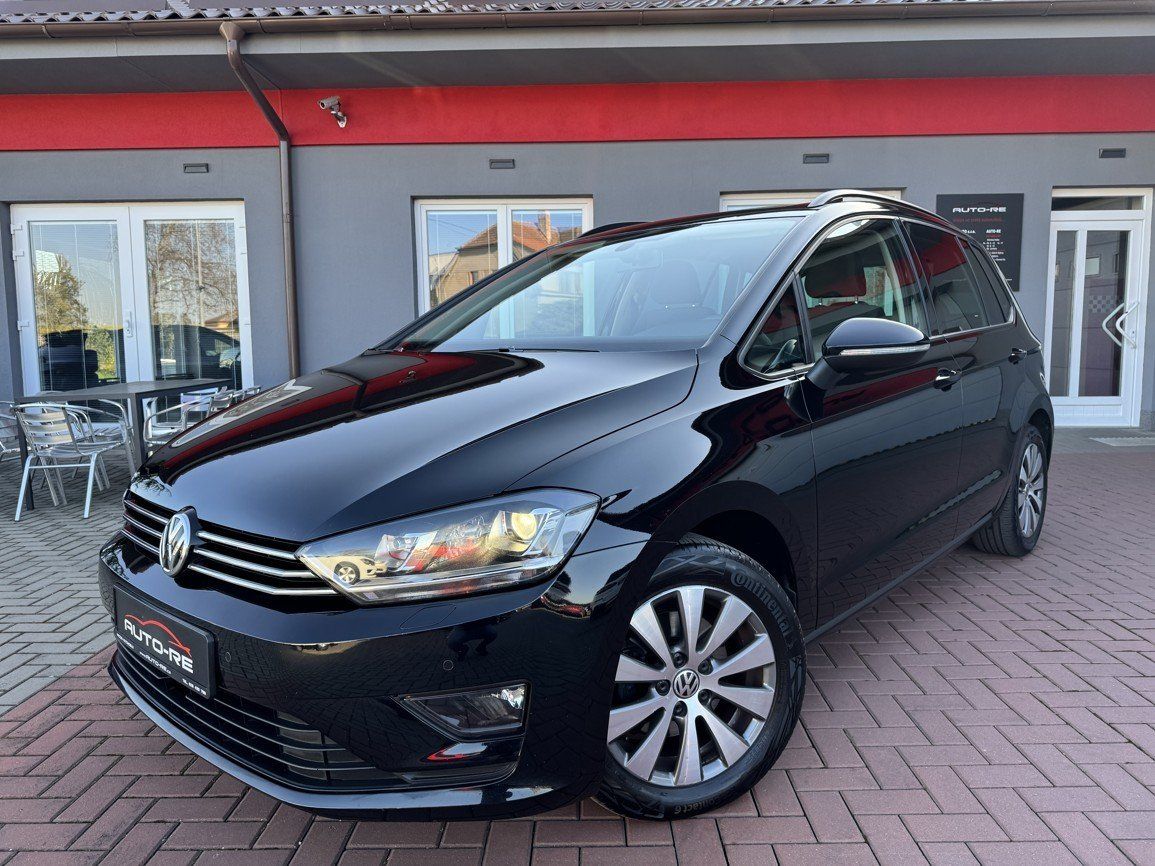 Volkswagen Golf Sportsvan, 1.4TSi 110kW Navi Xenony BT - fotka 4