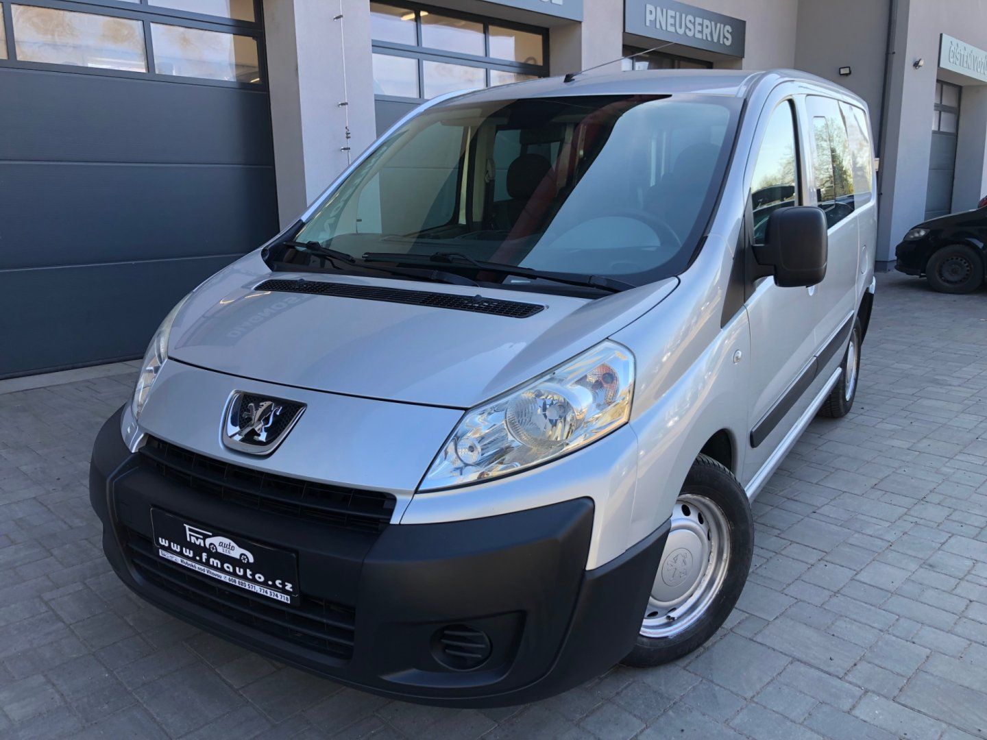 Peugeot Expert, 1.6 HDi, L1H1, 5 MÍST - fotka 2