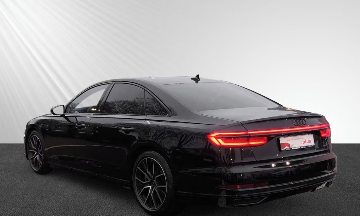 Audi A8, A8 60TFSI Quattro - fotka 2