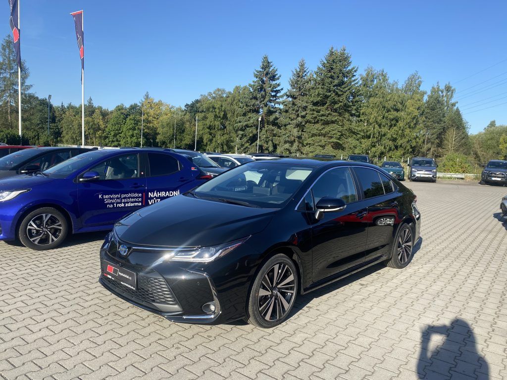 Toyota Corolla, 1.8 Hybrid CVT Style - fotka 3