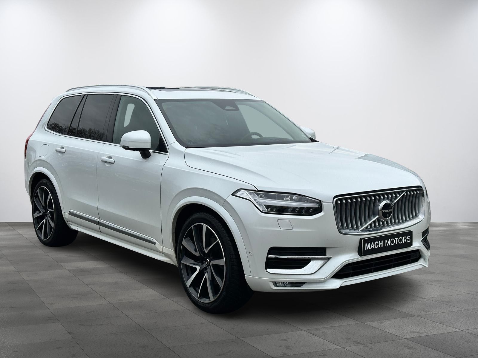 Volvo XC90, B5 AWD Ultimate PANO VZDUCH - fotka 2